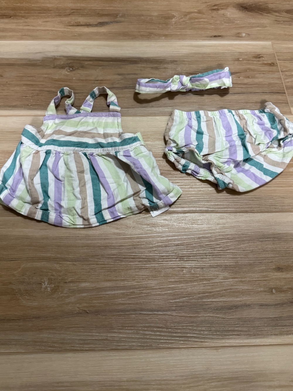 Carter’s 3 piece girls set